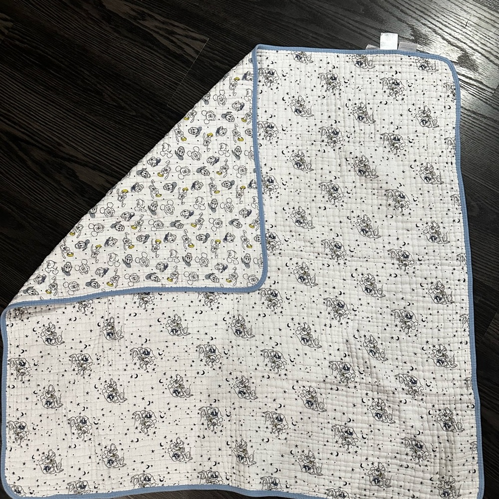 Aden + Anais Disney Baby Mickey Mouse Muslin Blanket